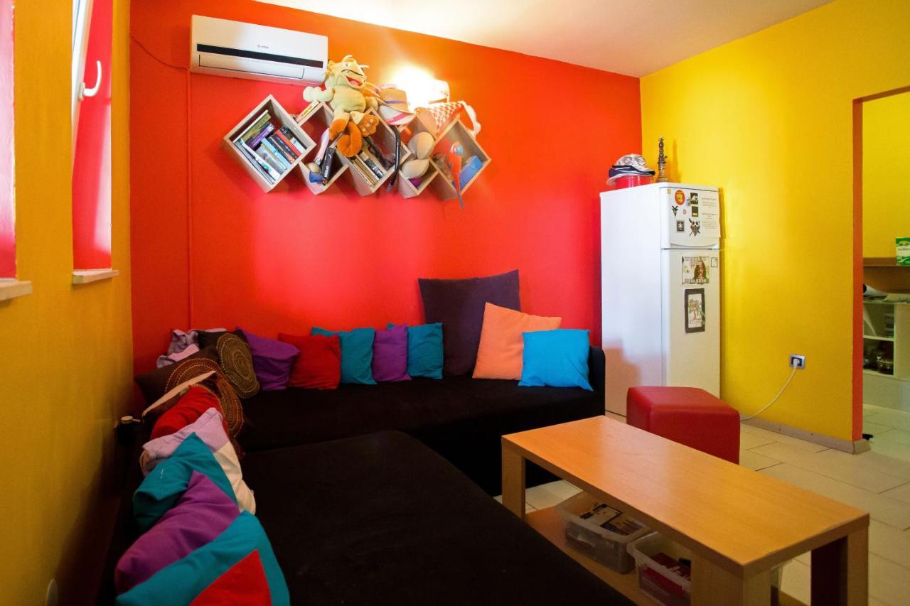 Outlanders Tribe Hostel Split Exterior photo